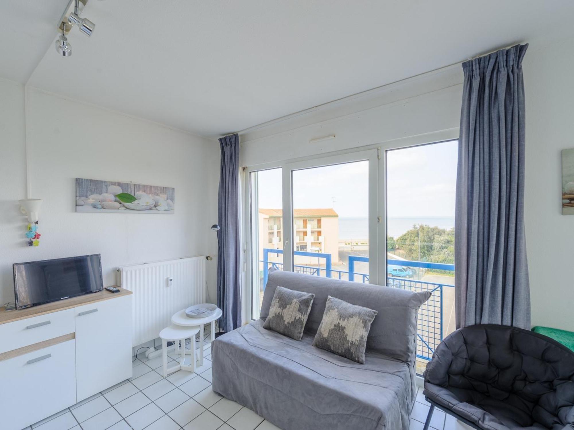 Chatelaillon-Plage : T2 Panoramique Sur La Mer Pour 2 Avec Piscine - Fr-1-535-2 Екстериор снимка